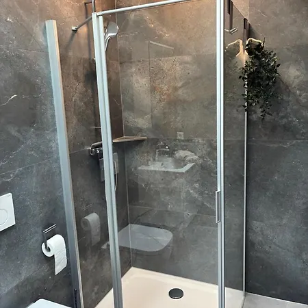 Quartier 8 - Ein-zimmer-apartment