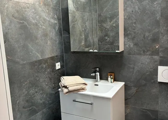 Quartier 8 - Ein-zimmer-apartment Geisenfeld