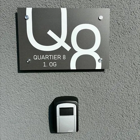Quartier 8 - Ein-zimmer-apartment גייזנפלד